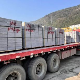 六安 芝麻灰地铺石出货日常