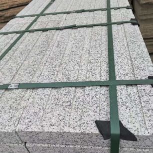 六安 白麻花岗岩直行盲道石，盲条，地铺石