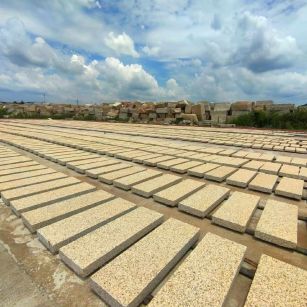 六安 黄金麻荔枝面花岗岩石材地铺石防护中