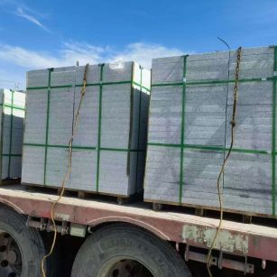 六安 芝麻白花岗岩地铺石装车日常