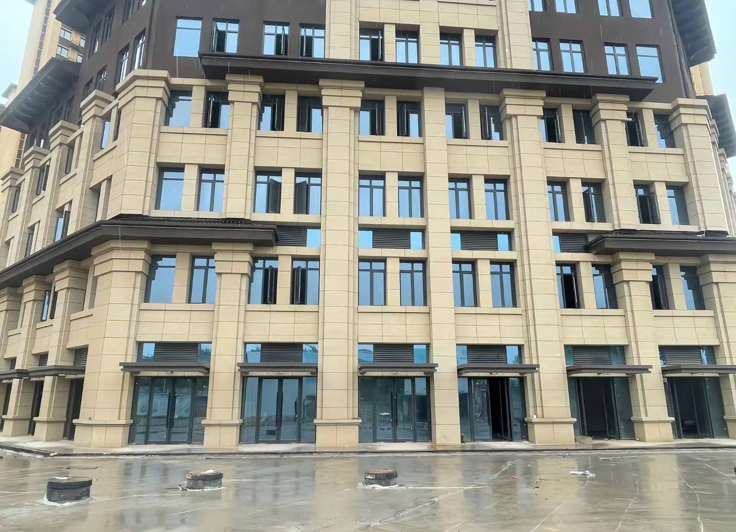 六安 黄金麻花岗岩荔枝面小区外墙干挂