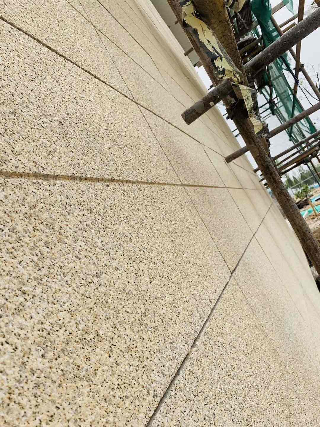 六安 黄金麻花岗岩荔枝面外墙干挂石材效果示例