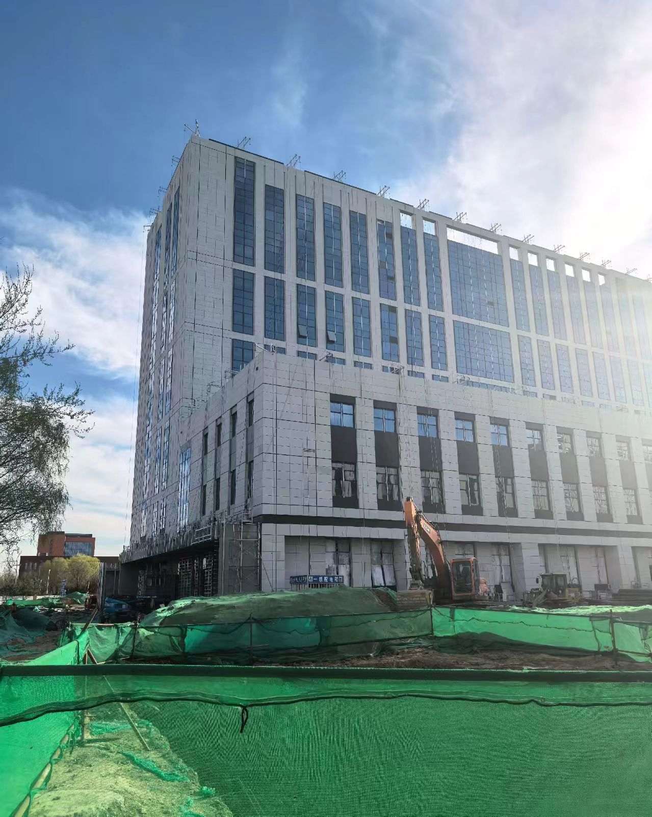 六安 白麻花岗岩石材外墙干挂