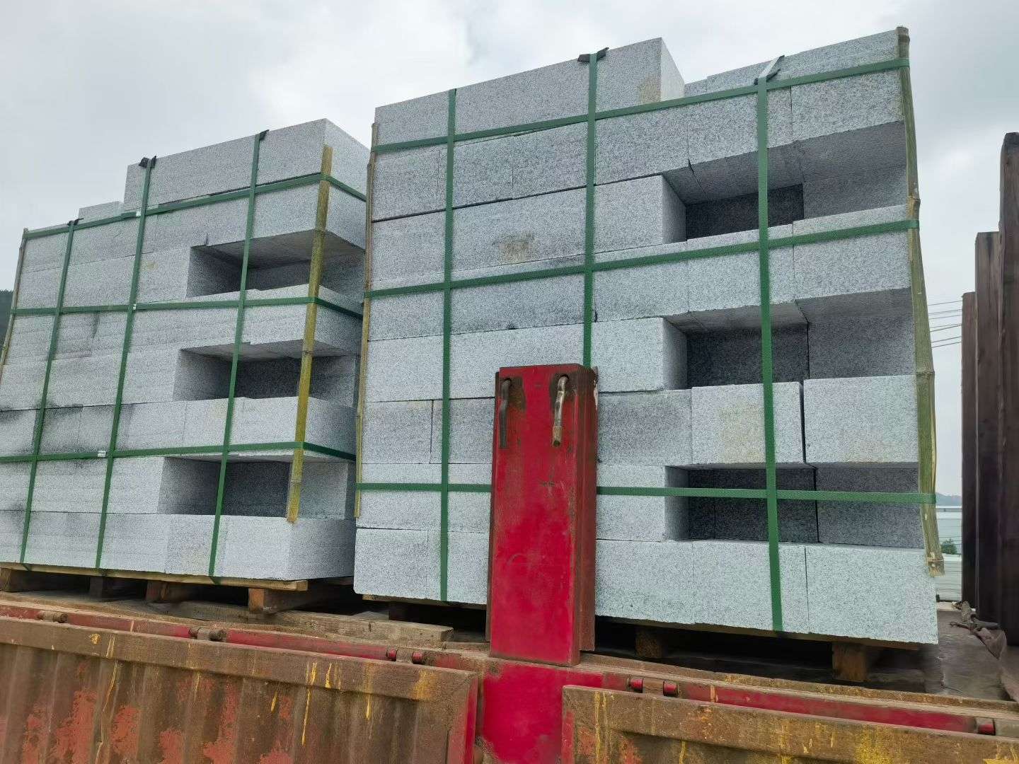 六安 芝麻白花岗岩路沿石，平石，路侧石，马路牙子，路缘石，立缘石，平缘石等