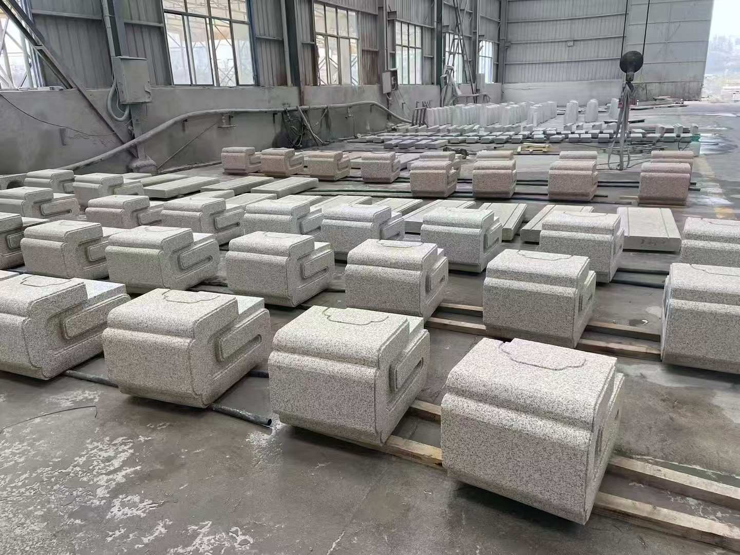 六安 白麻花岗岩异形加工-石凳，坐凳