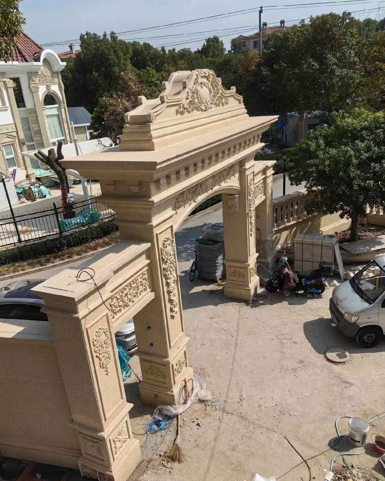 六安 黄金麻荔枝面花岗岩别墅门楼